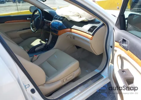 2005 Acura Tsx z USA, uszkodzony, nr VIN JH4CL95835C007312